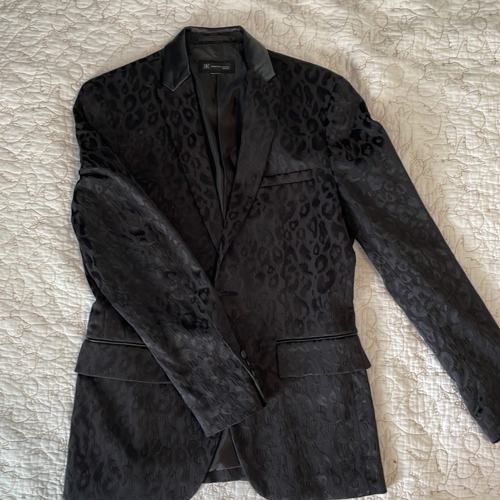 INC black leopard print sports coat